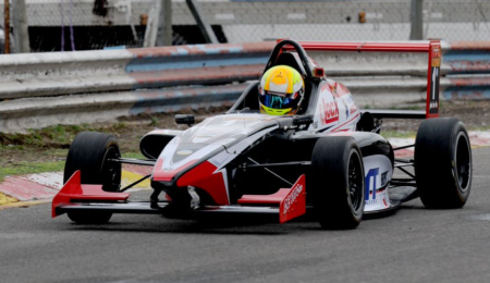 Jorge Barrio logró una nueva pole position
