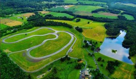 El millonario que armó un circuito de F1 en su casa