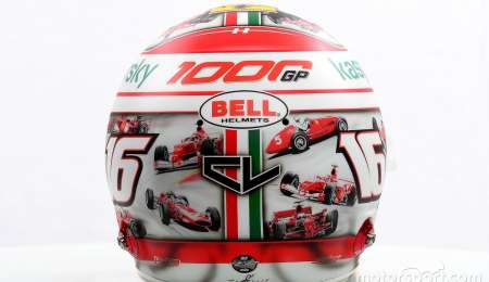 Leclerc con casco "homenaje" en Mugello
