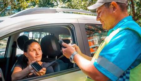 Los documentos del auto, ahora guardados en el celular