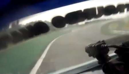 Golpazo desde adentro