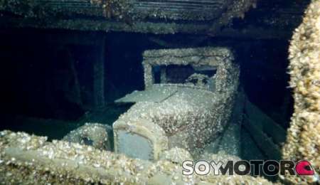 Un Chevrolet 1927, ¡en el fondo de un lago!