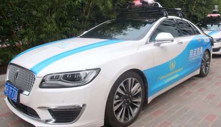 En China ya circulan taxis eléctricos y autónomos