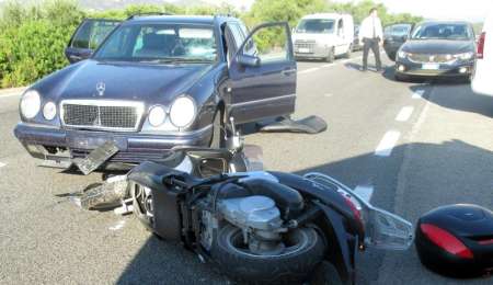 Video: Tremendo accidente de George Clooney en moto