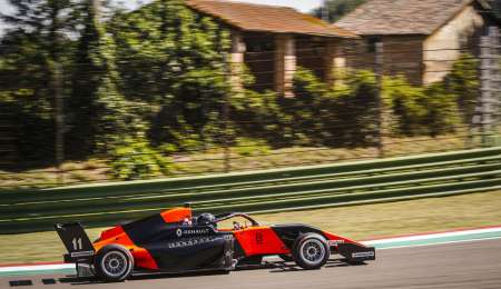 Colapinto llegó séptimo en la segunda carrera en Imola