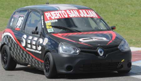 Mientras espera al Voyage sigue con el Clío