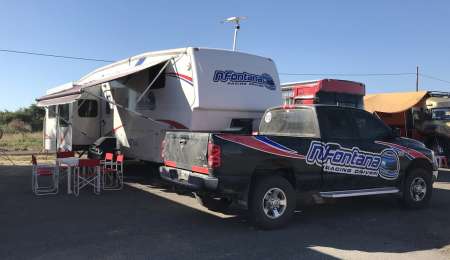 ¿En qué viajan los pilotos a las carreras?