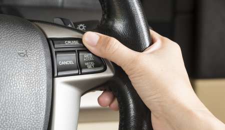 ¿Cómo funciona la velocidad crucero?