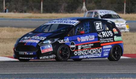 Posco sigue con ventaja