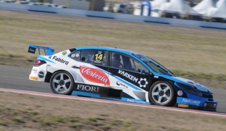 Matías Cravero mete presión en la punta del campeonato