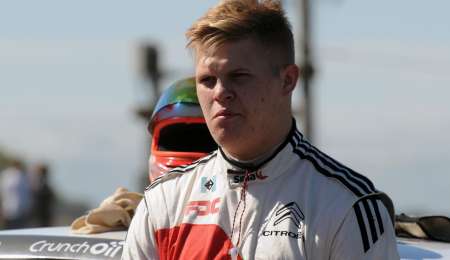 Cravero: ''Voy a correr con la premisa de sumar y de llegar con el auto entero''