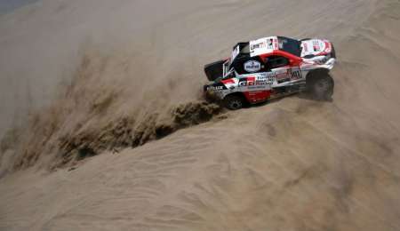 Alonso probó la Toyota y se sintió muy cómodo