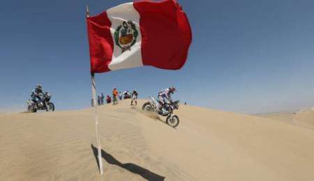 PERÚ SE ACERCA AL DAKAR