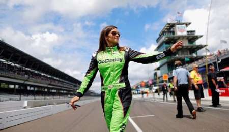 Danica Patrick, el símbolo de la mujer en el automovilismo