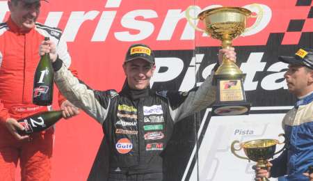 Danilo Gil hará su debut en la Clase 3 del Turismo Pista