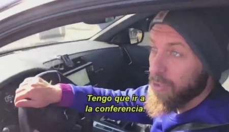 ¿Qué auto utiliza De Rossi en la Argentina?