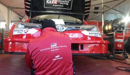 Se Construye un nuevo Toyota Corolla de Súper TC2000