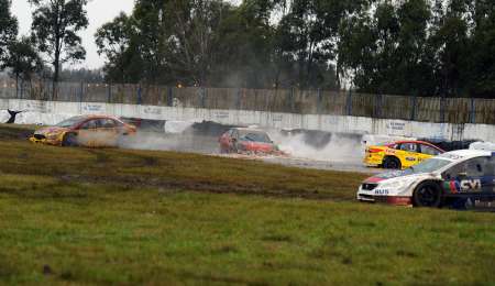 A bordo: Multitudinario desparramo en el sprint de La Plata