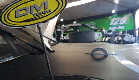 El DM Team compró un Dodge Challenger para 2019