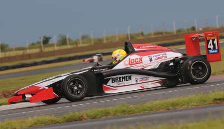 Barrio hilvanó su tercera pole position consecutiva