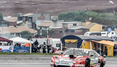 "La decisión debería ser de los pilotos"