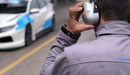 La Squadra Martino probó el TCR South America en el Cabalén