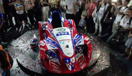 En Junín presentaron el auto para el Desafío ECO YPF