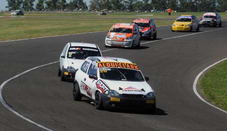 Leandro Elizalde tendrá auto nuevo para la Clase 2