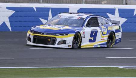 Nascar en Road América:  Triunfo del "especialista" Elliott