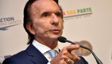 Fittipaldi afronta una deuda millonaria