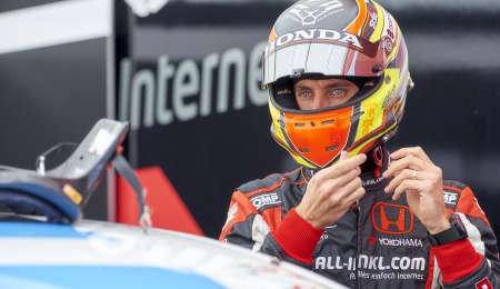 “Hice tanto simulador que me costó relajarme en el auto real”