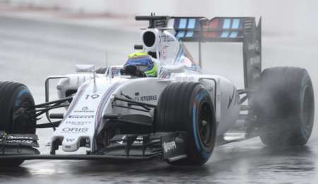 La lluvia de protagonista