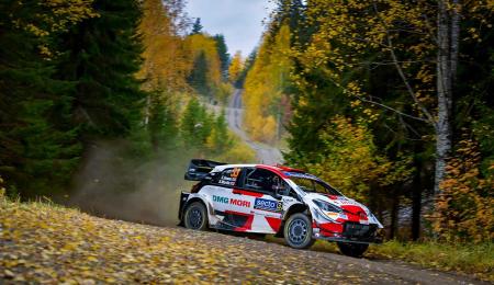 Evans se afirma en Finlandia, pero Tänak se recupera