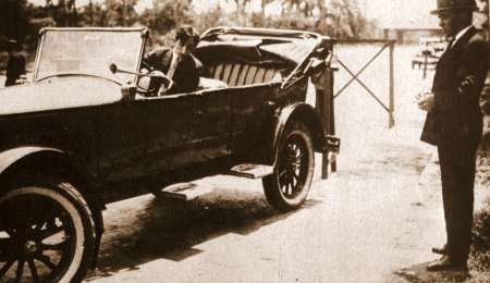 Hace 113 años se emitía el primer registro de conducir