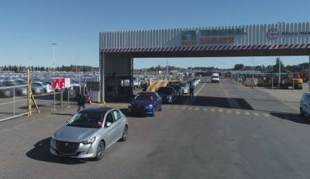 Comenzó la exportación del nuevo Peugeot 208 producido en Argentina