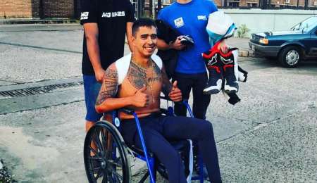 Fractura de clavícula y costillas a un mes del arranque