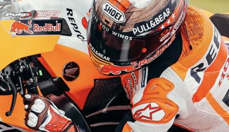 Márquez también lideró en piso seco