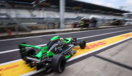 Podio de Fenestraz en la Fórmula Renault 2.0 Eurocup