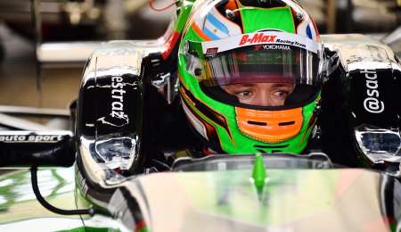 Fenestraz en el top ten en la segunda carrera