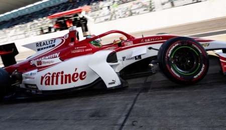 Toque y abandono para Fenestraz