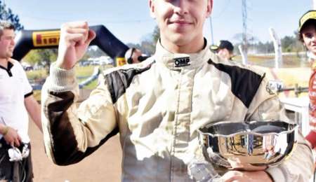 Esteban Fernández y un nuevo desafío: Top Race