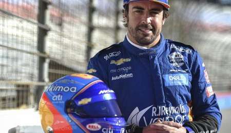 Alonso decepcionado no pone excusas y defiende a McLaren