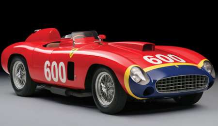 Subastan Ferrari que manejó Fangio