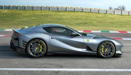 Ferrari muestra su "Flecha de Plata"