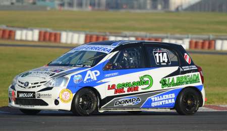 Ferrera confía en el potencial del Toyota Etios