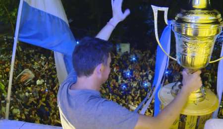 La fiesta del "Rey" en Salto