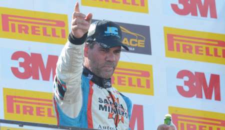 Corran que yo los espero