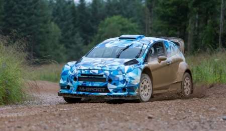El Ford WRC 2017 salió a rodar