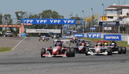 Dos Finales por fecha: La Fórmula Renault 2.0 mantiene su formato