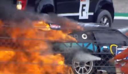 Impresionante incendio en las 24 Horas de GT Series